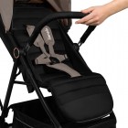Carucior sport Lionelo Mira, bej sand, maner reglabil, spatar si suport picioare reglabile, 22 kg