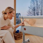 Patut co-sleeper Lionelo Aurora 3 in 1, cu leganare, setare unghiulara si saltea inclusa, 0 luni+, Bej